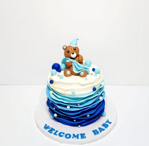 Baby shower cake