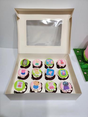 Peppa pig cake
